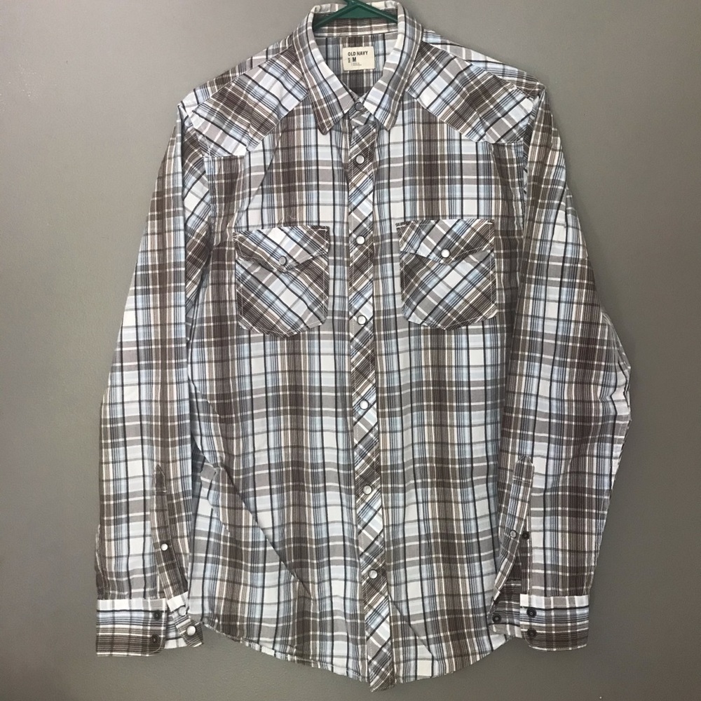 Old navy long sleeve button up with pearl buttons